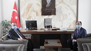 Vali Canbolat'tan kaymakama taziye ziyareti