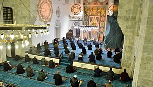 Yıldırım'da çok özel Regaib Kandili gecesi 