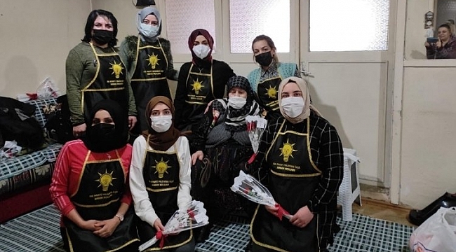 AK Kadınlar yaşlılara sahip çıkıyor