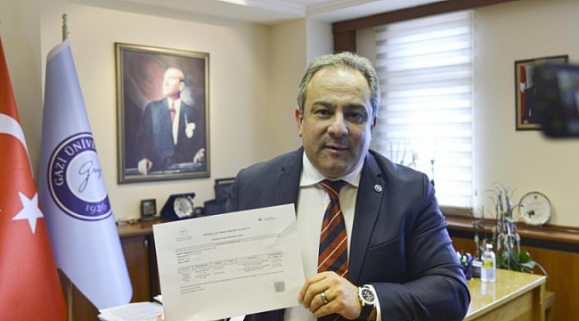 Aşı kartı, aşı pasaportu olarak gösterilebilir