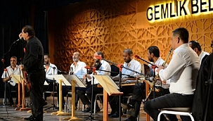 Başkan Sertaslan'dan müzisyenlere destek