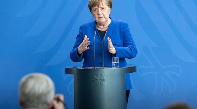 Merkel'den 'tedarik yasağı' önerisine destek