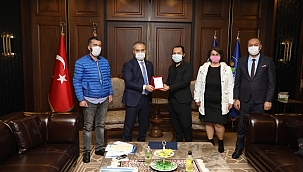 Sokak hayvanları için güç birliği