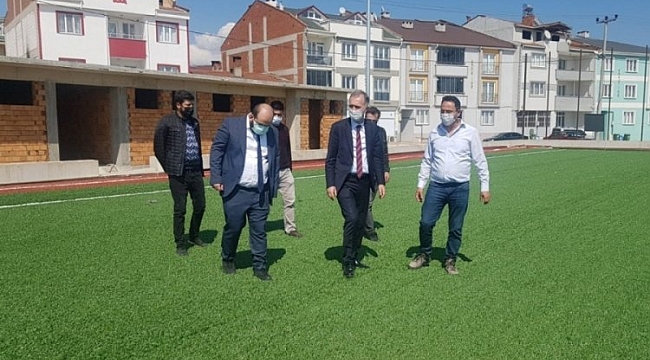 Alanyurt sentetik sahanın yüzde 80'i tamamlandı
