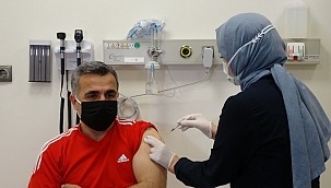 Bursa'da aşılamalar iftar sonrasında da devam ediyor