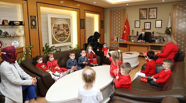 İnegöl Belediyesi'nde bayram erken başladı