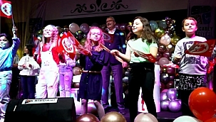 Karacabey'de 23 Nisan coşkusu bir başka 