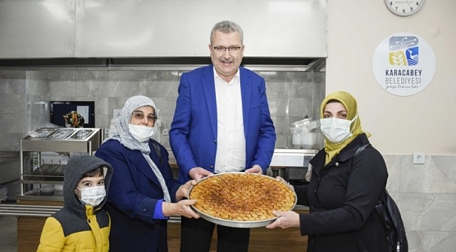 Karacabey'de aşevi yüzleri güldürüyor