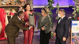 22. Adana Tiyatro Festivali başladı 