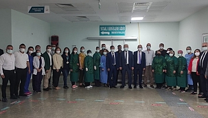 Bursa İl Sağlık Müdürü sağlıkçıları yalnız bırakmadı