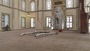 Emirsultan Camii bayram namazıyla birlikte kapılarını açıyor