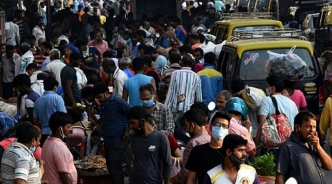 Hindistan'da 4 bin 157 kişi daha koronaya yenildi!