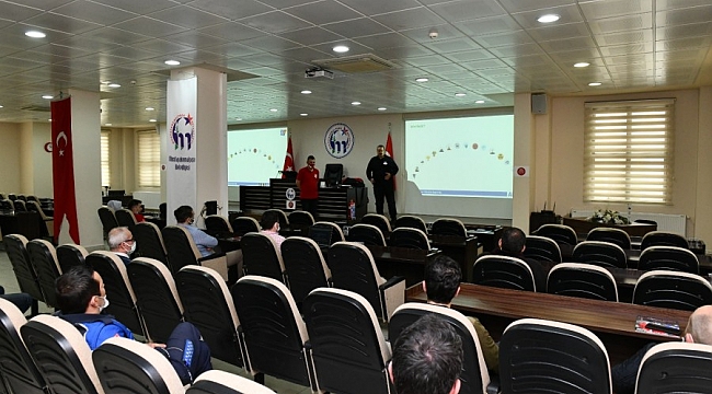 Mustafakemalpaşa'da personele afet farkındalık eğitimi