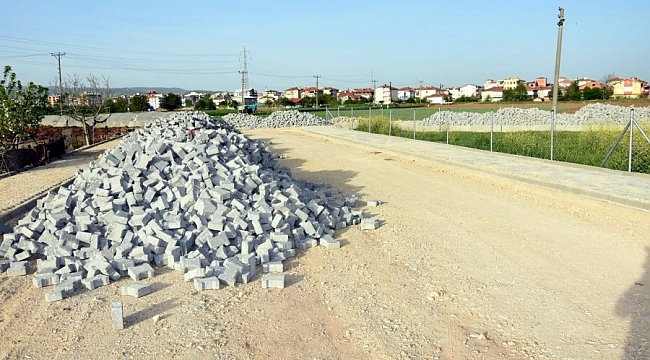 Yenişehir'de yol çalışmaları hızlandı