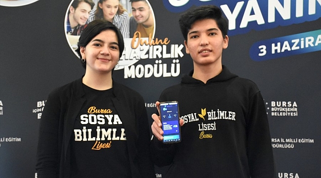 Büyükşehir'den öğrencilere çevrim içi uygulama desteği
