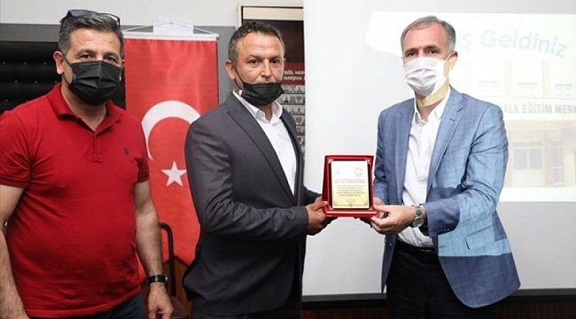 İnegöl'de yeni kasaplar sertifikalarını aldı
