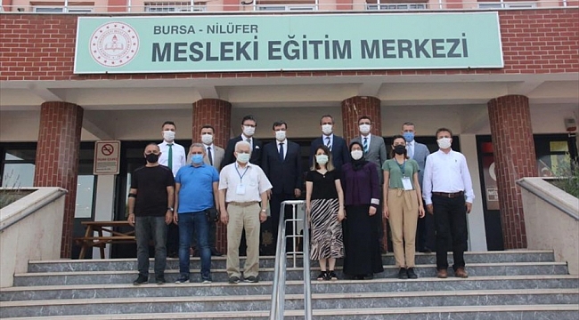Bakan Yardımcısı Özer'den Bursa'da Mesleki Eğitim Merkezi ziyareti