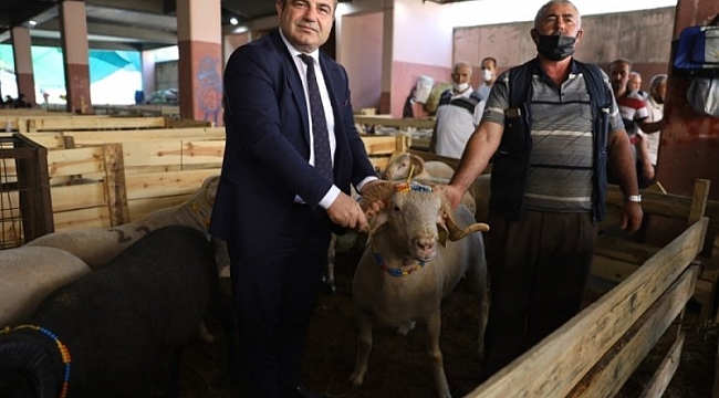 Bursa'da yetim aileleri de bayram edecek