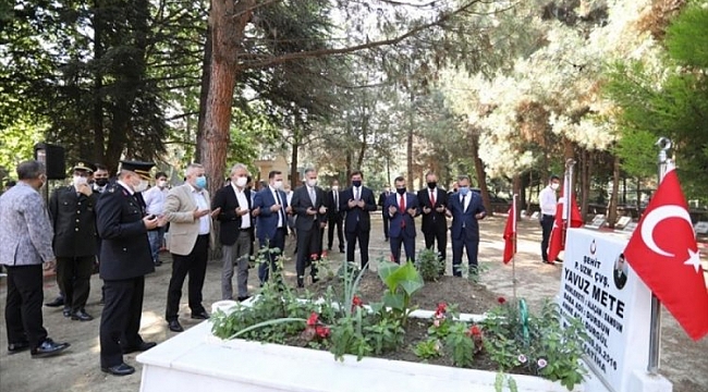 İnegöl'de 15 Temmuz'da şehitliklere ziyaret