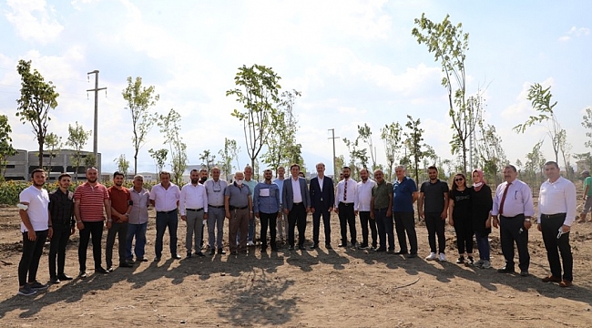 İnegöl'de 251 şehit anısına 251 ağaç toprakla buluştu