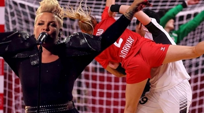 Kadın sporcuların giysi tartışmasına Pink'ten destek