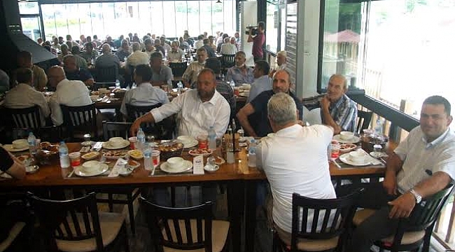 Mustafakemalpaşa 'da muhtarlardan 'birlik' toplantısı