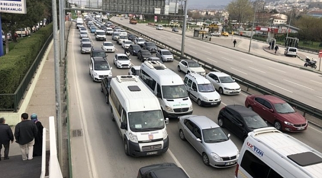 Bursa'da o yola dikkat!