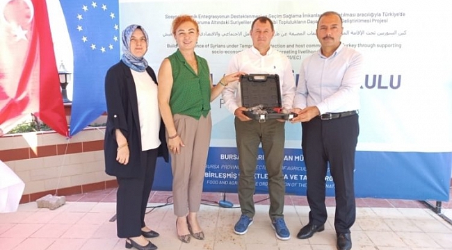 Bursa'daki çiftçilere şarjlı budama makası dağıtıldı