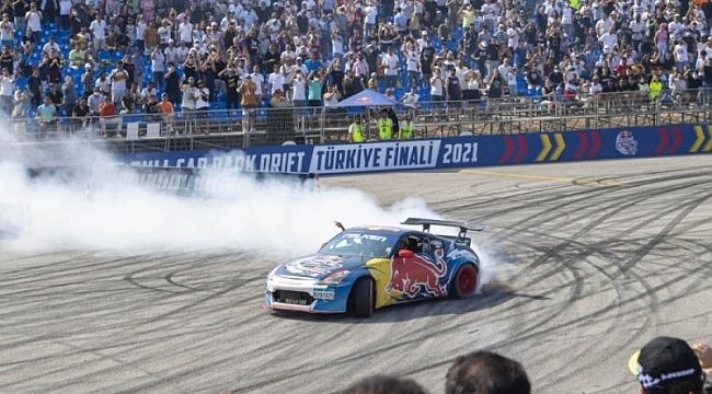 Drift Türkiye Finali heyecanı Bursa'da yaşandı