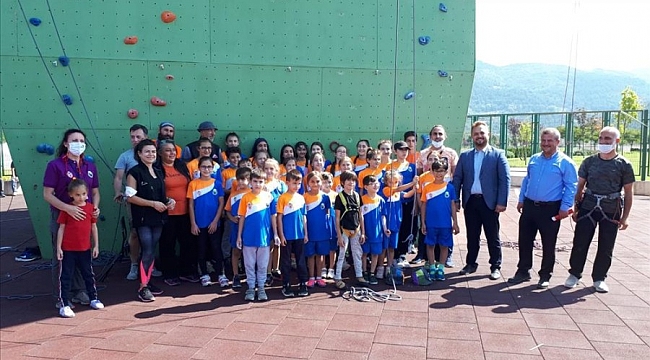 21 kupadan 15'i İnegöl Belediyespor'un oldu