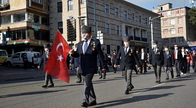 Bursa'da 99 yıl sonra kurtuluş gururu yaşandı