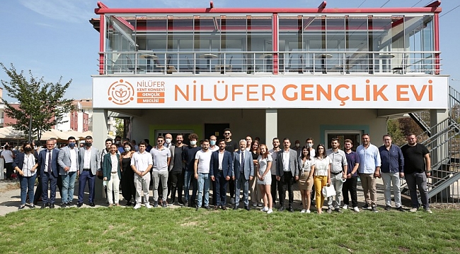 Bursa'da gençlerin buluşma adresi Nilüfer Gençlik Evi