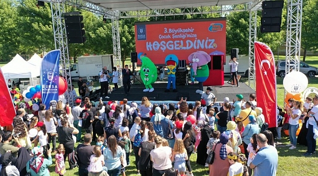 Bursa'da yaz tatiline 'Kral Şakir'li veda