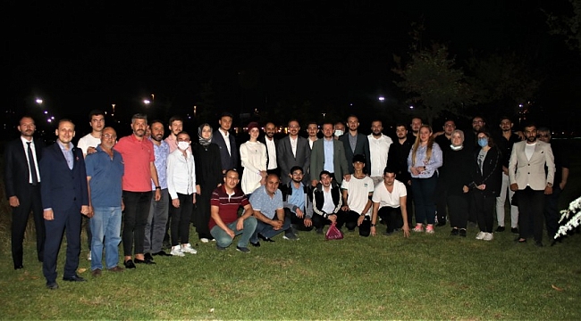 Bursa Milletvekilli Kılıç Hüdavendigar sakinleriyle buluştu