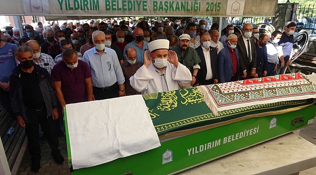 Bursa'nın Karagöz'ü son yolculuğuna uğurlandı