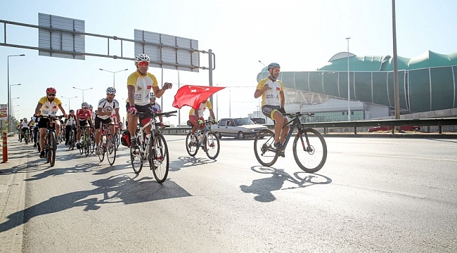 Nilüfer'de çevre ve barış için pedal çevirdiler