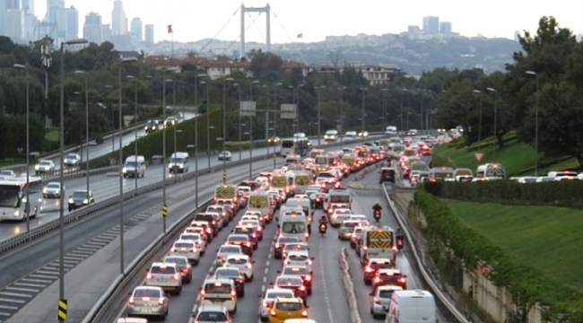 Okullar açılınca trafik yüzde 62 seviyesine yükseldi