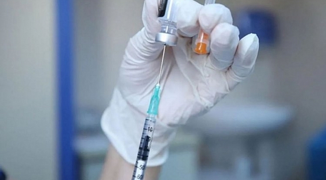 Sahte aşı kartı operasyonuyla 3 hemşire tutuklandı