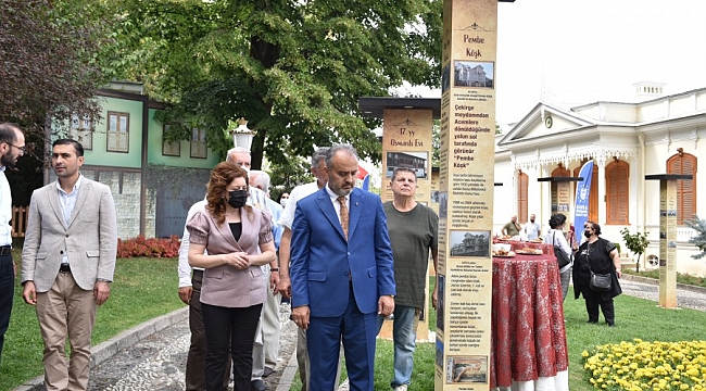 'Yüzlerce Yıllık Bursa Köşkleri' sergisi açıldı