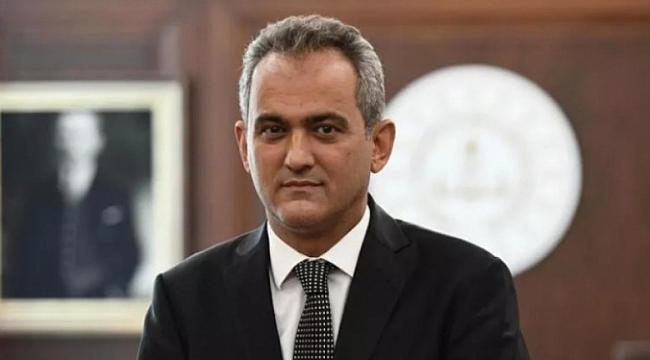 Bakan Özer'den 29 Ekim mesajı
