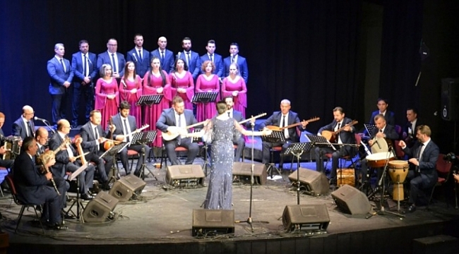 Bursa'da 'Türkülerle Merhaba' açılış konseri