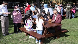 Büyükşehir'den Dünya Hayvanları Koruma Günü etkinliği