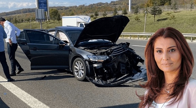 Hande Fırat trafik kazası geçirdi