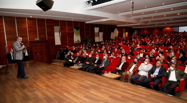 İnegöl'de 'Huzurlu aile, mutlu gençlik' semineri başladı
