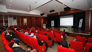 İnegöl'de 'Huzurlu Aile Mutlu Gençlik Seminerleri' devam ediyor 