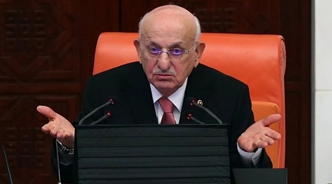 İsmail Kahraman'dan 'dindar anayasa' çağrısı