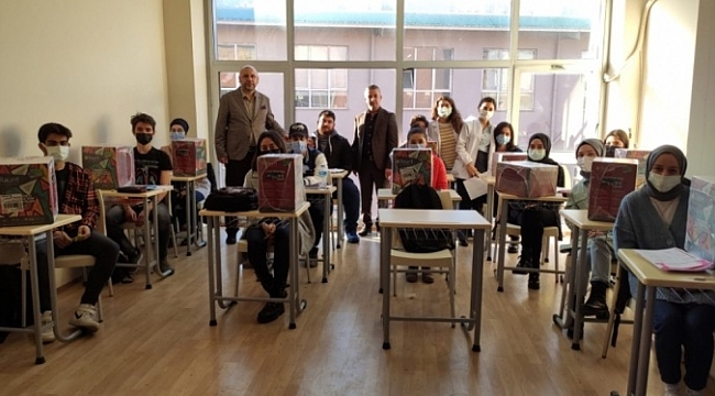 Başkan Aydın üniversite adaylarını ziyaret etti