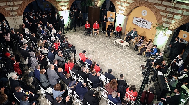 Erdoğan engelli vatandaşlarla buluştu