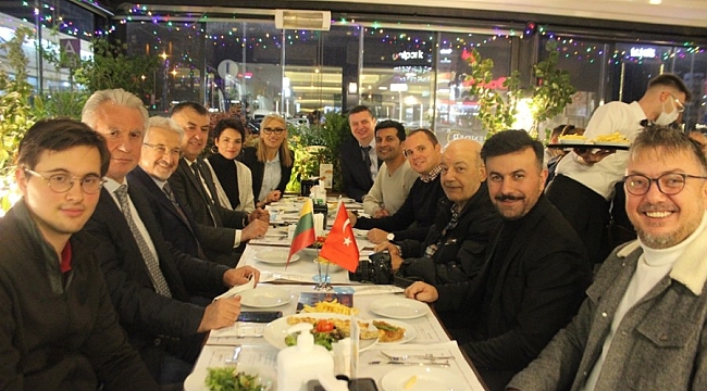 Nilüfer'de dostluk yemeğinde buluştular