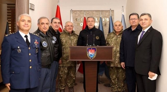 Bakan Akar ve kuvvet komutanları Batman'da